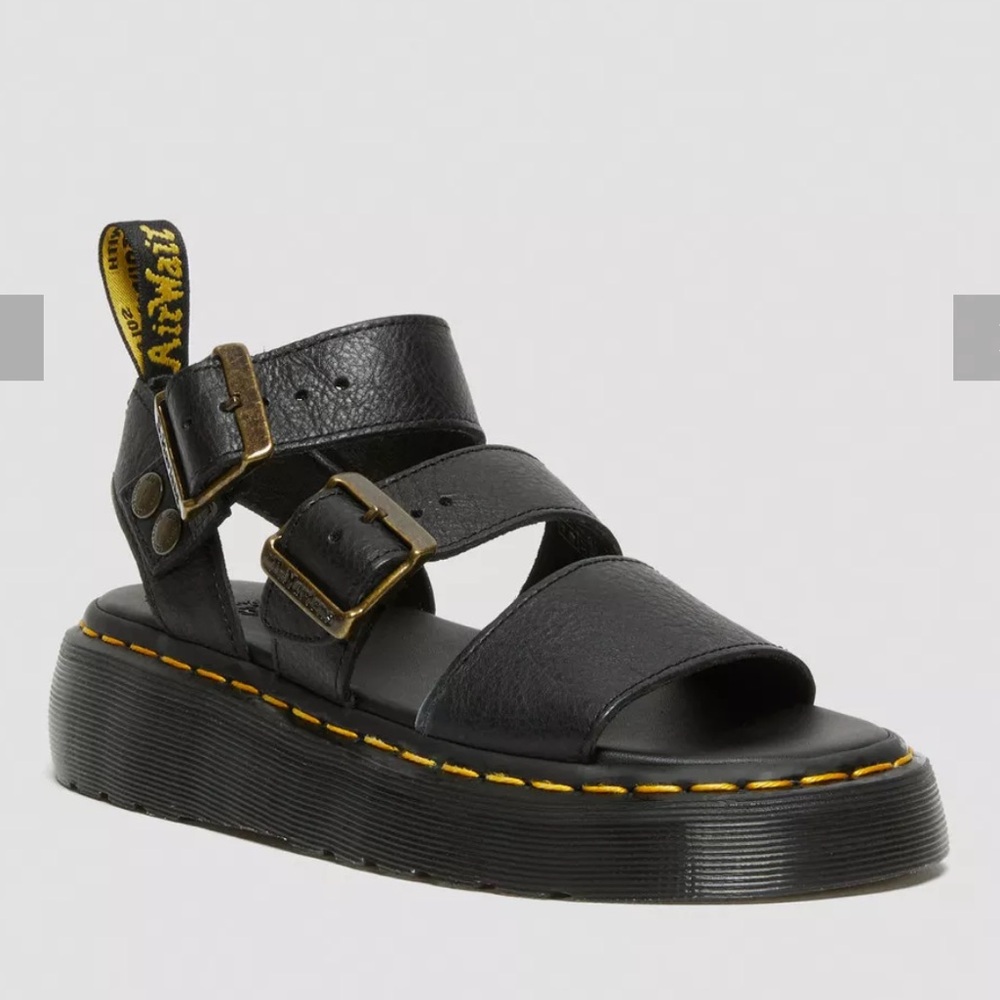 Doc Martens Gryphon Sandals • Black Leather Buckle Platform Sandals • Size 8